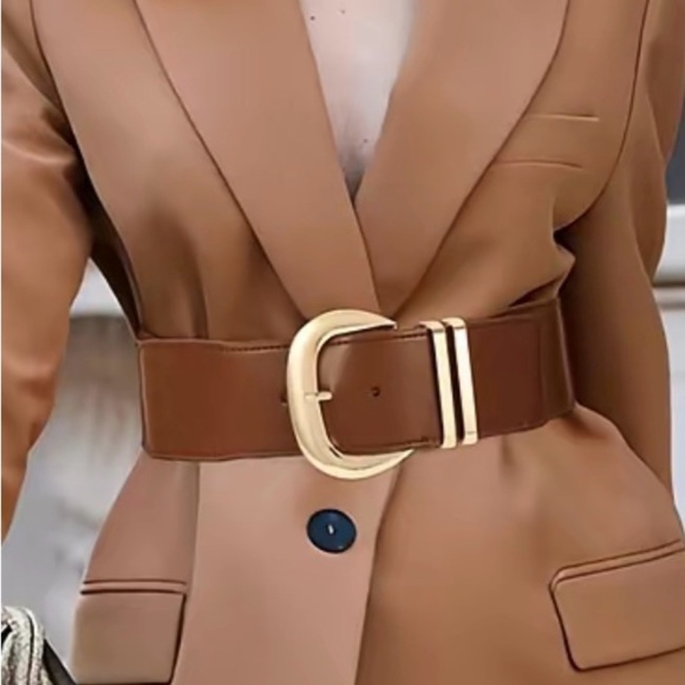 Elegant Brown Belt with Gold Buckle